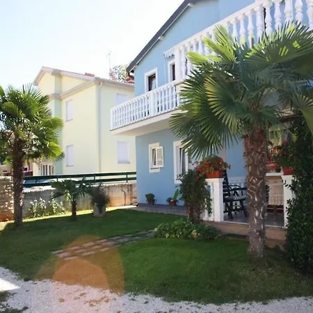 Apartamento Studio In Duba With Terrace, Air Conditioning, Wifi, Washing Machine