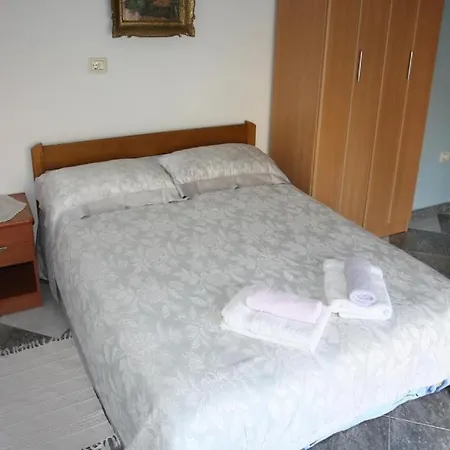 Apartamento Studio In Duba With Terrace, Air Conditioning, Wifi, Washing Machine